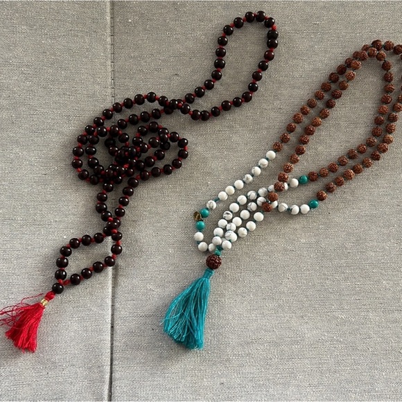 I’m with Elizabeth Taylor, I love my pieces and I’m willing to share - Picture 8 of 9